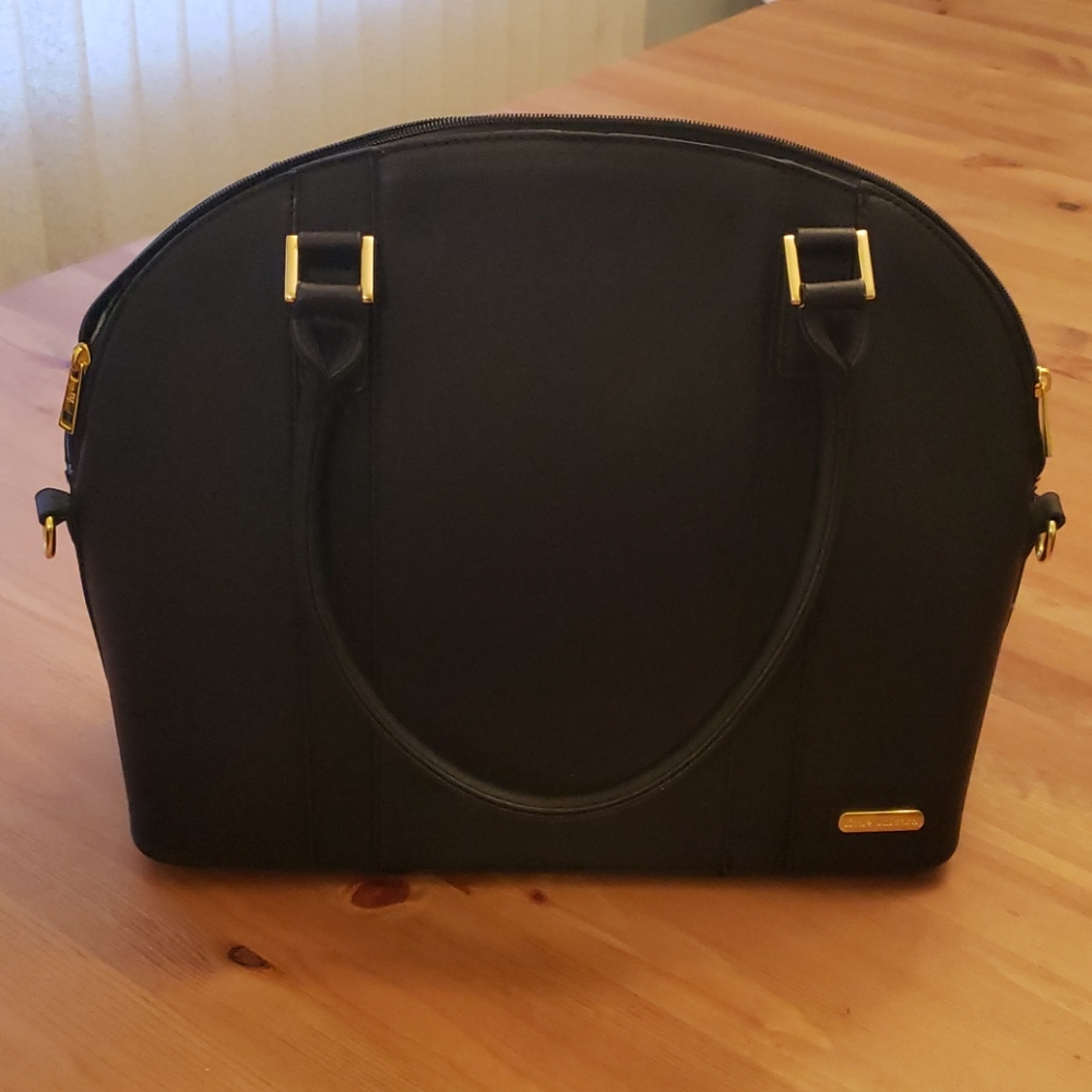 Little unicorn rotunda diaper bag